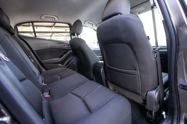 Mazda 3 2.0 SkyActiv-G 120 SkyLease Automaat - All in rijklaarprijs | Apple carplay | Head-up | Dealer ond.
