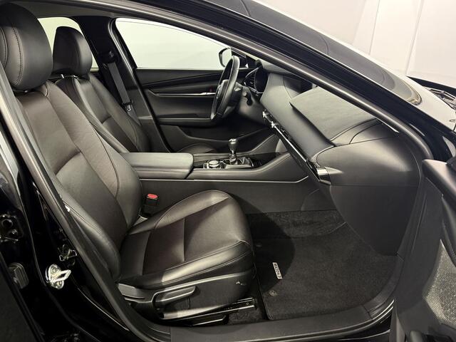 Mazda 3 2.0 e-SkyActiv-G M Hybrid Sedan Luxury / 1e eig / NL auto / Leder / Bose / Navigatie / Sedan