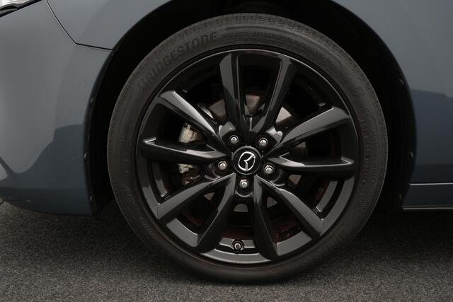 Mazda 3 2.0 e-SkyActiv-X Luxury : dealer onderhouden