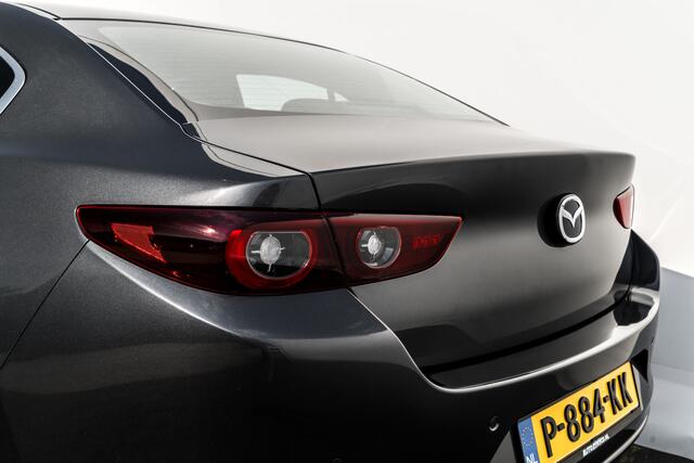 Mazda 3 2.0 e-SkyActiv-G M Hybrid 122 Comfort I Wide Screen Navi I Head Up Display I Camera I LED