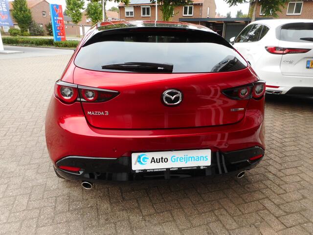 Mazda 3 2.0 e-SkyActiv-G M Hybrid 150 Exclusive-line