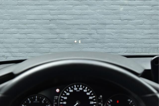 Mazda 3 2.0 e-SkyActiv-G GT-M Hybrid