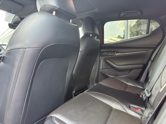 Mazda 3 2.0 e-SA-X Luxury | Leer | Schuifdak | Bose