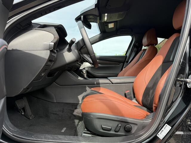 Mazda 3 2.0 e-SkyActiv-X M Hybrid 186 Nagisa HUD | Adaptive Cruise | Memory | Bose