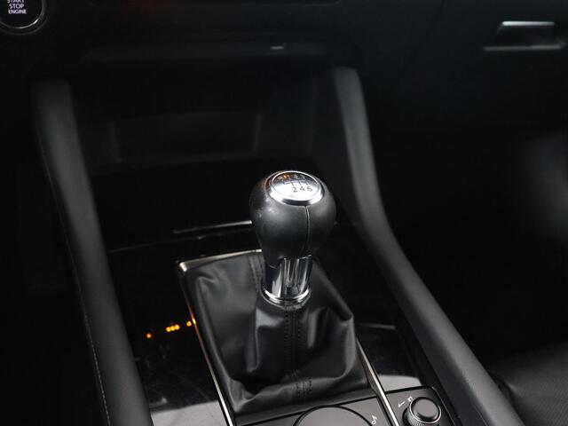 Mazda 3 2.0 SkyActive-X Luxury | Leder | Adaptive cruise | Head-Up | BOSE Sound | Stoel & stuurverwarming | Carplay | Camera | Memory | Keyless | Navigatie