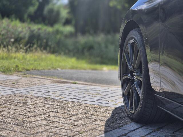 Mazda 3 2.0 e-SkyActiv-G M Hybrid 150 Homura