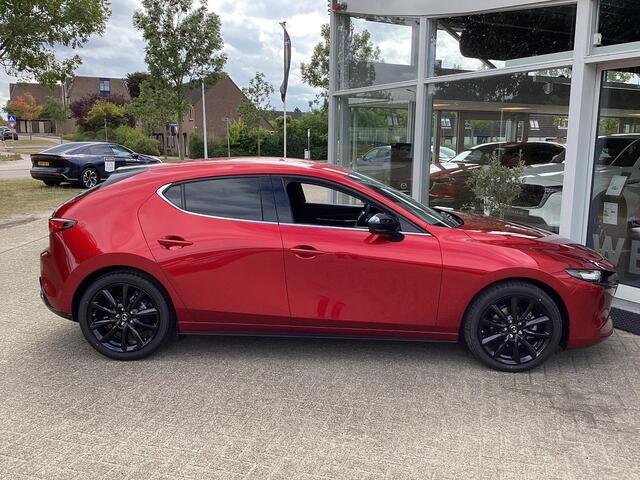 Mazda 3 2.5 e-SkyActiv-G M Hybrid 140 Homura