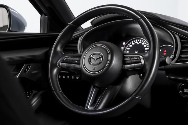 Mazda 3 2.0 e-SkyActiv-G M Hybrid 122 Comfort met Bose | Bose Audio | Head-up Disp. | Adapt.Cruise | Stoel-+Stuurverw. | 360 Camera | NAV+App.Connect | Auto.Airco | LM 18" |