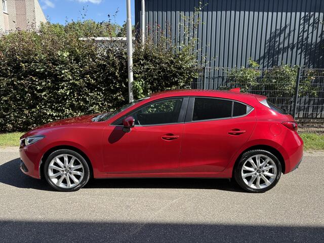 Mazda 3 2.0 GT-M / LEER / NAVI / CRUISE / STOELVERWARMING / 160dkm! NAP!