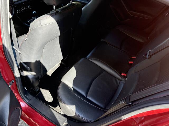 Mazda 3 2.0 GT-M / LEER / NAVI / CRUISE / STOELVERWARMING / 160dkm! NAP!