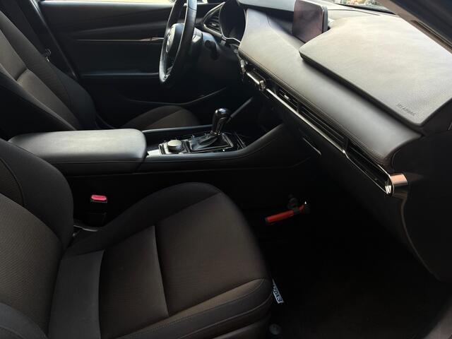 Mazda 3 2.0 SA-X Comfort Bose 180PK [ Camera gr Nav ]