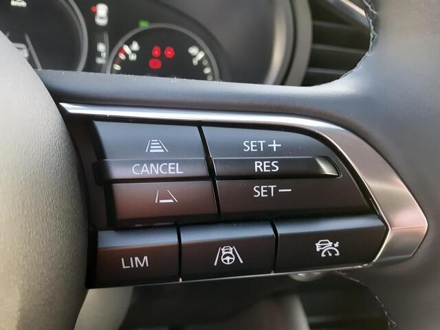 Mazda 3 2.5 e-SkyActiv-G M Hybrid 140 Exclusive-line