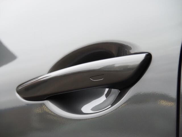 Mazda 3 2.0 e-SkyActiv-X M Hybrid 186 Takumi - Nu met ¤ 3.000,- Voorraadkorting