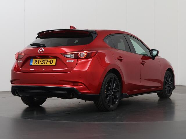 Mazda 3 2.0 SkyActiv-G 120 GT-M | Head-Up | Bose | Leder | Parkeercamera | Stoel/Stuurverwarming |