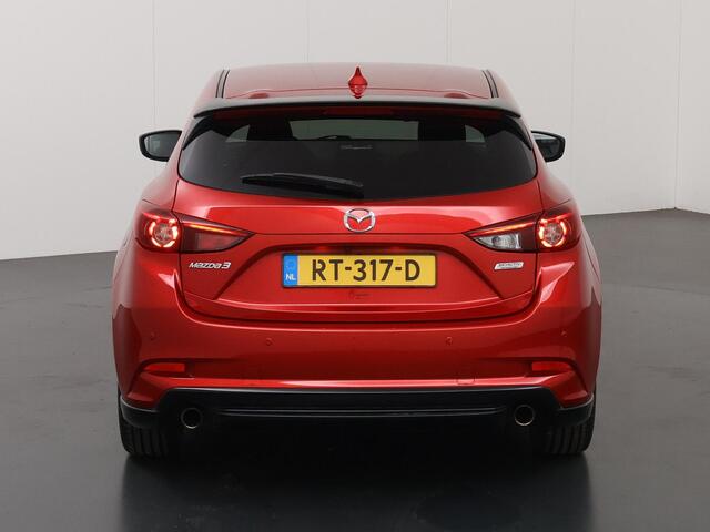 Mazda 3 2.0 SkyActiv-G 120 GT-M | Head-Up | Bose | Leder | Parkeercamera | Stoel/Stuurverwarming |