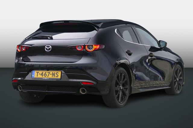 Mazda 3 2.0 e-SkyActiv-X M Hybrid 186 Luxury | 4WD | Aero pack | pano | FULL OPTION!