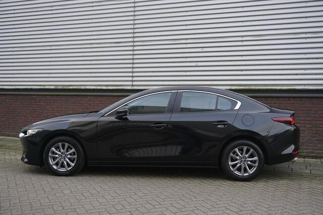 Mazda 3 2.0 e-SkyActiv-X M Hybrid 186PK/Head-Up/Camera/LED /November 2022!!
