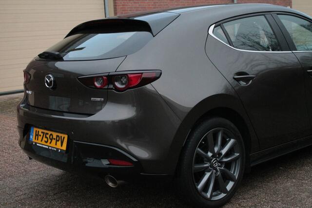 Mazda 3 2.0 e-SkyActiv-X M Hybrid 180 Comfort | Head-up | Bose | ACC