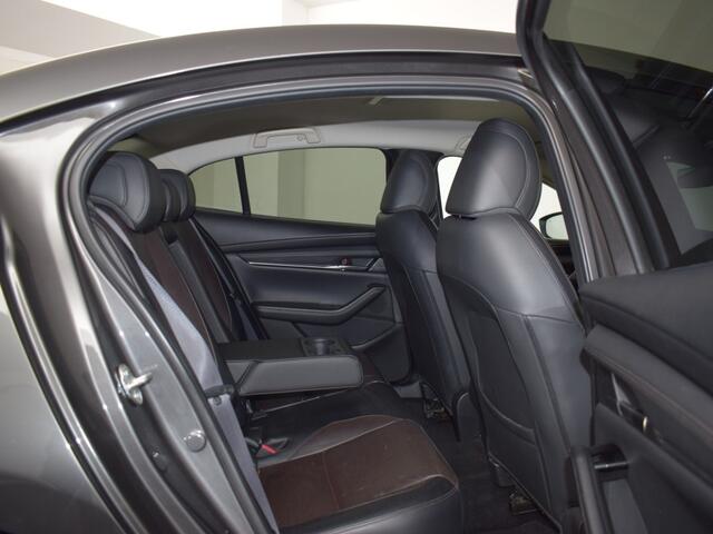 Mazda 3 2.0 SA-X Comfort | Automaat o Leder o Bose o Keyless o 18 inch