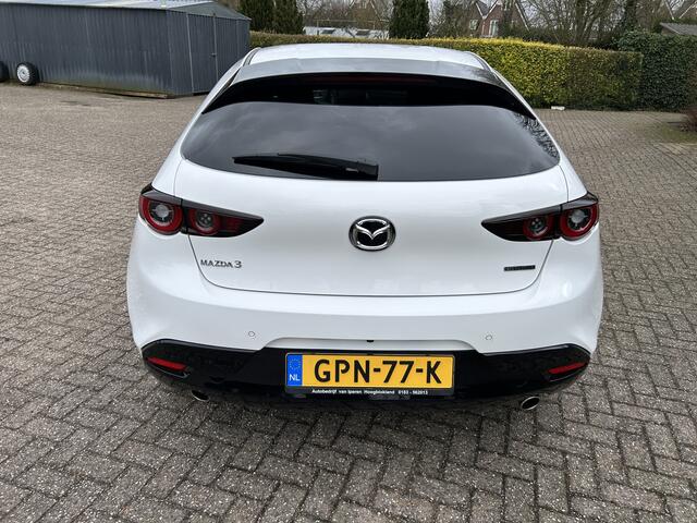 Mazda 3 2.5 e-SkyActiv-G M Hybrid 140 Exclusive-line