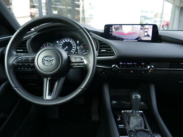 Mazda 3 2.0 e-SkyActiv-X M Hybrid 186 Exclusive-line | Trekhaak | All Season Banden | Adapt. Cruise | RIJKLAARPRIJS!