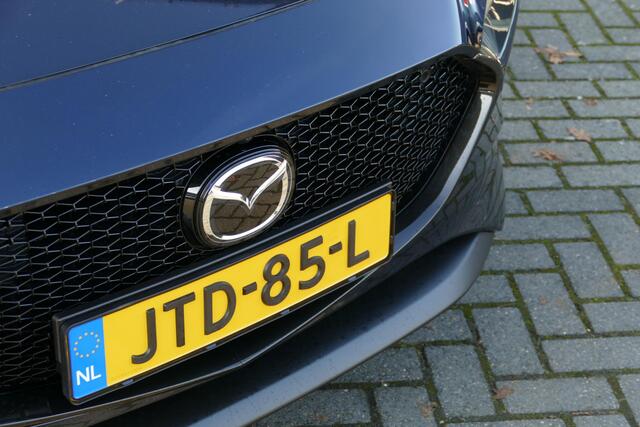 Mazda 3 2.0 e-SkyActiv-X M Hybrid 186 Exclusive-line | Camera | Apple-carplay | Stoelverwarming | Rijklaarprijs |