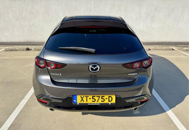 Mazda 3 2.0 e-SkyActiv-G M Hybrid 122 Luxury | leer | HUD | Navi | Camera | % Bovag Occasion Partner %