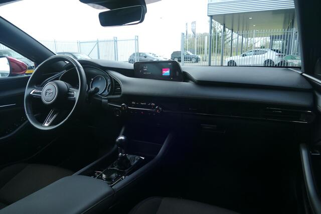 Mazda 3 2.0 e-SkyActiv-X M Hybrid 180 Sportive | HEAD-UP | 360* CAMERA | RIJKLAARPRIJS |