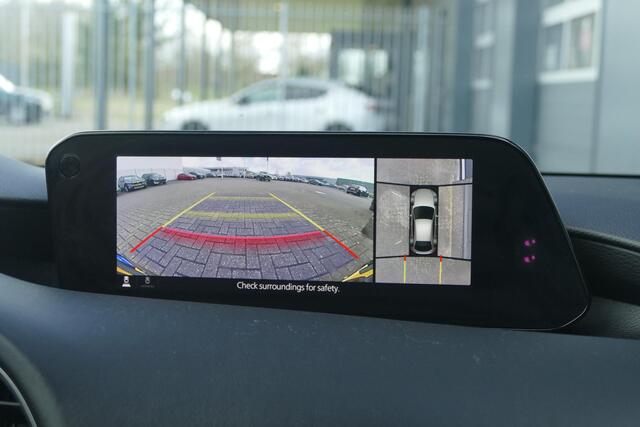 Mazda 3 2.0 e-SkyActiv-X M Hybrid 180 Sportive | HEAD-UP | 360* CAMERA | RIJKLAARPRIJS |