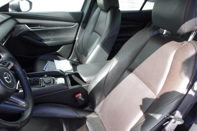 Mazda 3 2.0 E-SA-X LUXURY Zeer Fraai