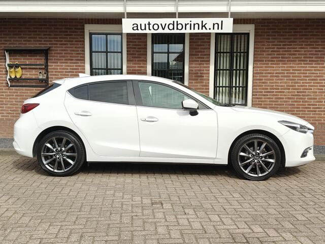 Mazda 3 2.0 S.A. 120 TS+, CARPLAY / ALL SEASON BANDEN / CAMERA