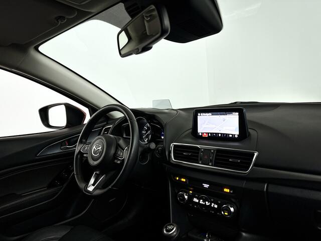 Mazda 3 2.0 SkyActiv-G 120 GT-M | Parkeercamera | Head-up display | Stoelverwarming | Cruise control