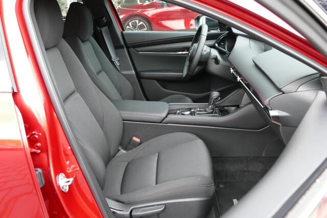 Mazda 3 2.5 e-SkyActiv-G M Hybrid 140 Homura | Apple-carplay | Stoelverwarming | Camera | Rijklaarprijs |