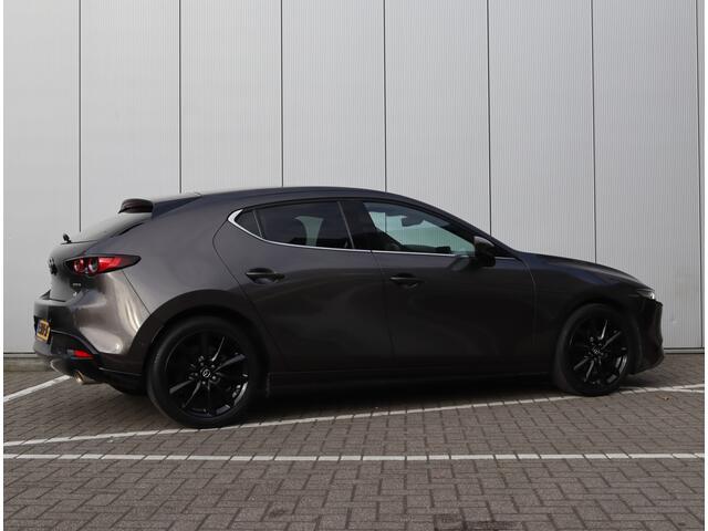 Mazda 3 2.0 e-SkyActiv-X M Hybrid 180 Luxury | 360 Camera | Bose | Leder