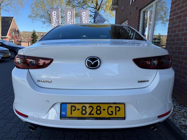 Mazda 3 2.0 e-SA-G Sportive HEAD-UP / CAMERA / STOEL&STUUR VERW. / GROOT