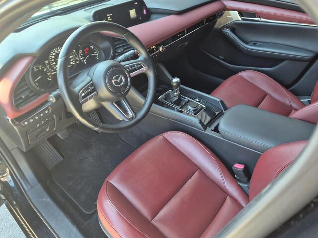 Mazda 3 2.0 e-SkyActiv-X M Hybrid 180 Luxury | 360 camera | HUD | Bose | Side assist