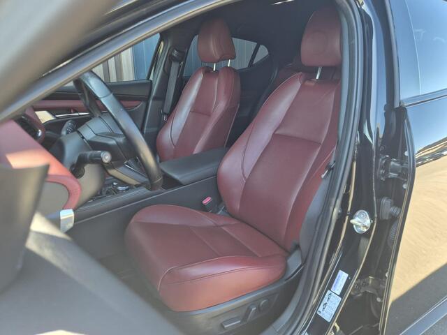 Mazda 3 2.0 e-SkyActiv-X M Hybrid 180 Luxury | 360 camera | HUD | Bose | Side assist