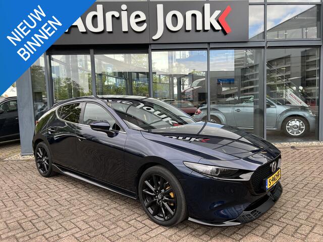 Mazda 3 2.0 e-SkyActiv-X M Hybrid 186 Luxury I-ACTIVE SENSE PACK | SUNROOF PACK | AERO PACK | LEDER | Bose AUDIO | 360gr CAMERA | 35.217km | GARANTIE 1/2029 | NED. AUTO | 1e EIGENAAR |