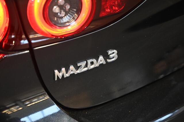 Mazda 3 e-SkyActiv-X 180 automaat Luxury met I-activsense *Trekhaak* *Dealeronderhouden* *All-in prijs*