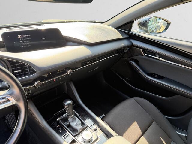 Mazda 3 2.0 e-SkyActiv-G M Hybrid 122 Comfort Aut- Stuur/Stoelverwarming, Head Up, Camera, Navigatie, Clima