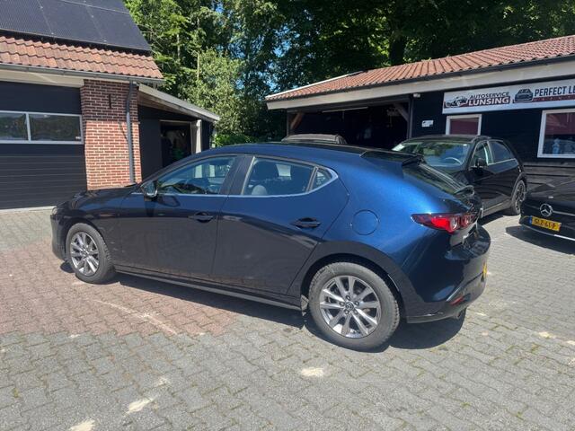 Mazda 3 2.0 E-SKYACTIV-G M Hybrid Automaat navigatie