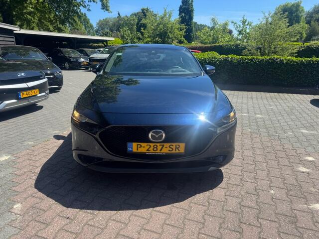 Mazda 3 2.0 E-SKYACTIV-G M Hybrid Automaat navigatie