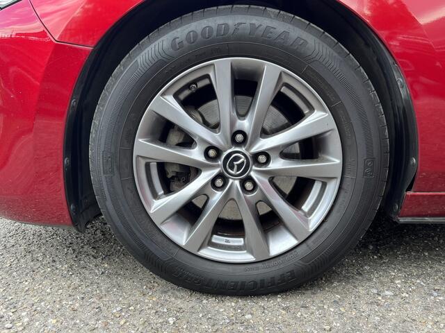 Mazda 3 2.0 SkyActiv-G 120 TS+ // NAVI // PDC // ADAPTIVE CRUISE // BLIND SPOT MONITOR //