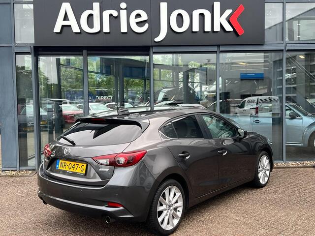 Mazda 3 2.0 SkyActiv-G 120 GT-M | LEDER | CAMERA | BOSE AUDIO | NAVIGATIE | NED AUTO | DEALER ONDERHOUDEN | STOEL + STUURVERWARMING | ACC |