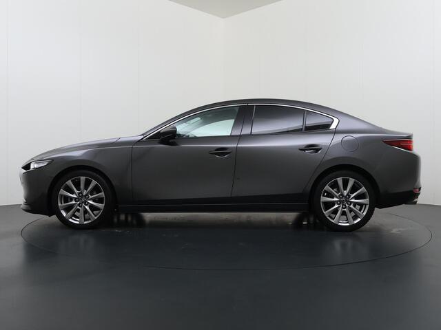 Mazda 3 186pk M Hybrid Luxury | 1ste eigenaar | BOSE | Dodehoekdetectie | LEER | 18"LMV | Stuur/stoelverwarming | Camera