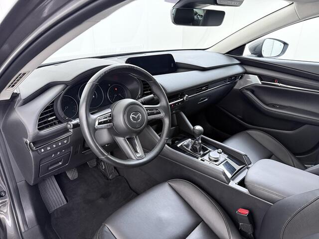 Mazda 3 186pk M Hybrid Luxury | 1ste eigenaar | BOSE | Dodehoekdetectie | LEER | 18"LMV | Stuur/stoelverwarming | Camera