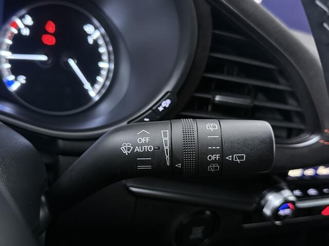 Mazda 3 2.0 e-SkyActiv-G M Hybrid 150 Nagisa | Trekhaak | NL auto