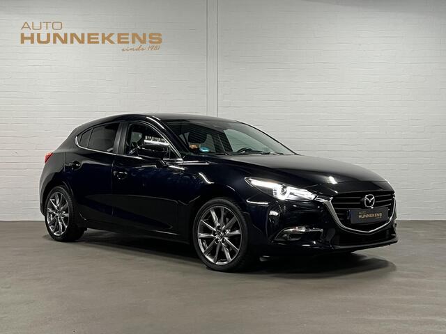 Mazda 3 2.0 SkyActiv-G 120 SkyLease GT Stuur-/stoelverwarming | Cruise Control | Achteruitrij camera | Head-up | Dode hoek assistent | 18'' lichtmetalen wielen