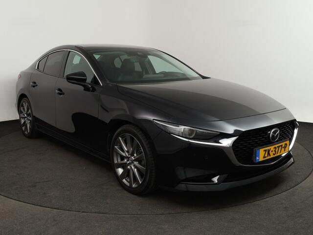 Mazda 3 2.0 SA-G Luxury I-Active LEER CAMERA TREKHAAK