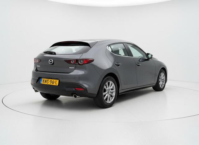 Mazda 3 2.0 e-SkyActiv-G M Hybrid 122 Camera